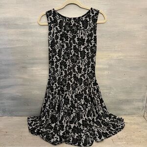 HAANI Sleeveless Black Floral Lace Print Fit‎ and Flare Dress PS Like New